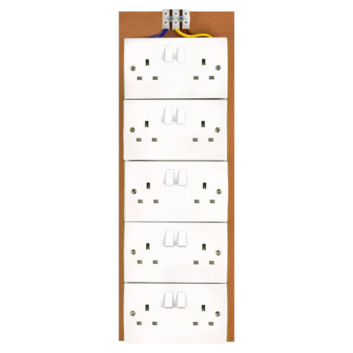 Greenbox Plug Socket Extension Board — 10 Way