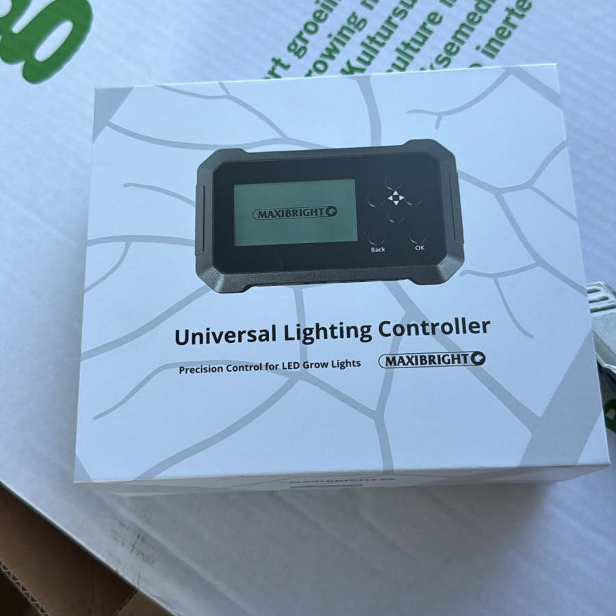 Maxibright Universal Lighting Controller — retail box, 'Precision Control for LED Grow Lights'