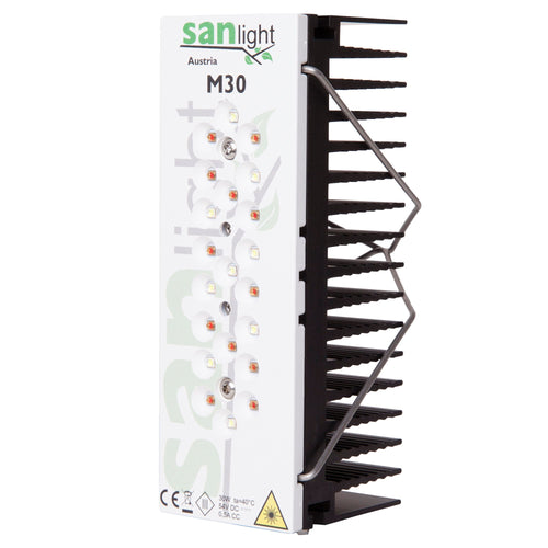 Sanlight Q1W LED bar module on its aluminium heatsink