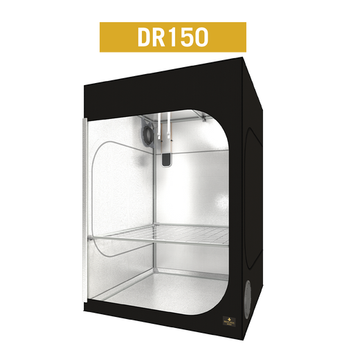 Secret Jardin Dark Room DR150 tent interior, reflective lining and wire shelf