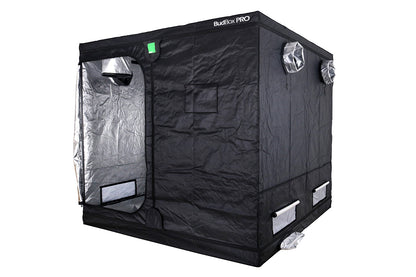 BudBox Pro Tent 240x240x220cm, second angle showing the frame, doors and silver mylar interior