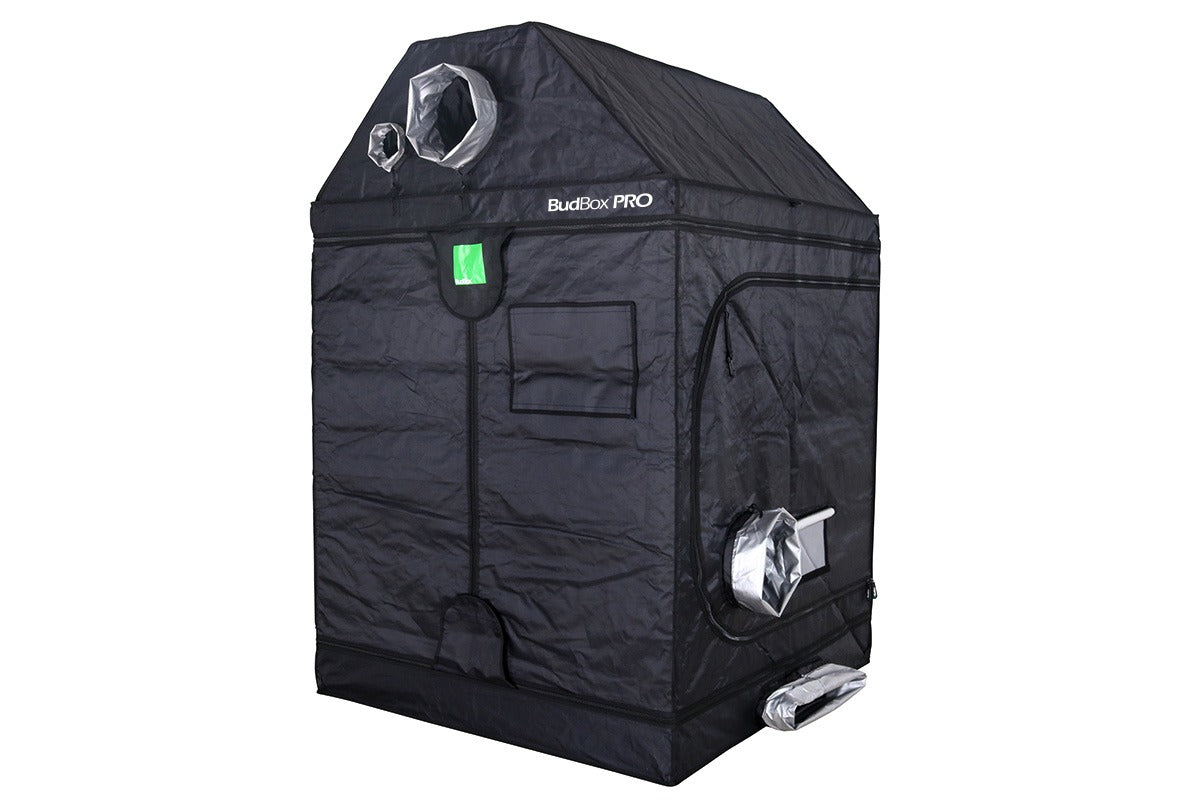 BudBox Pro XL-R Tent 120x120x180cm closed, showing the pitched roof, gable ducting ports and front doors