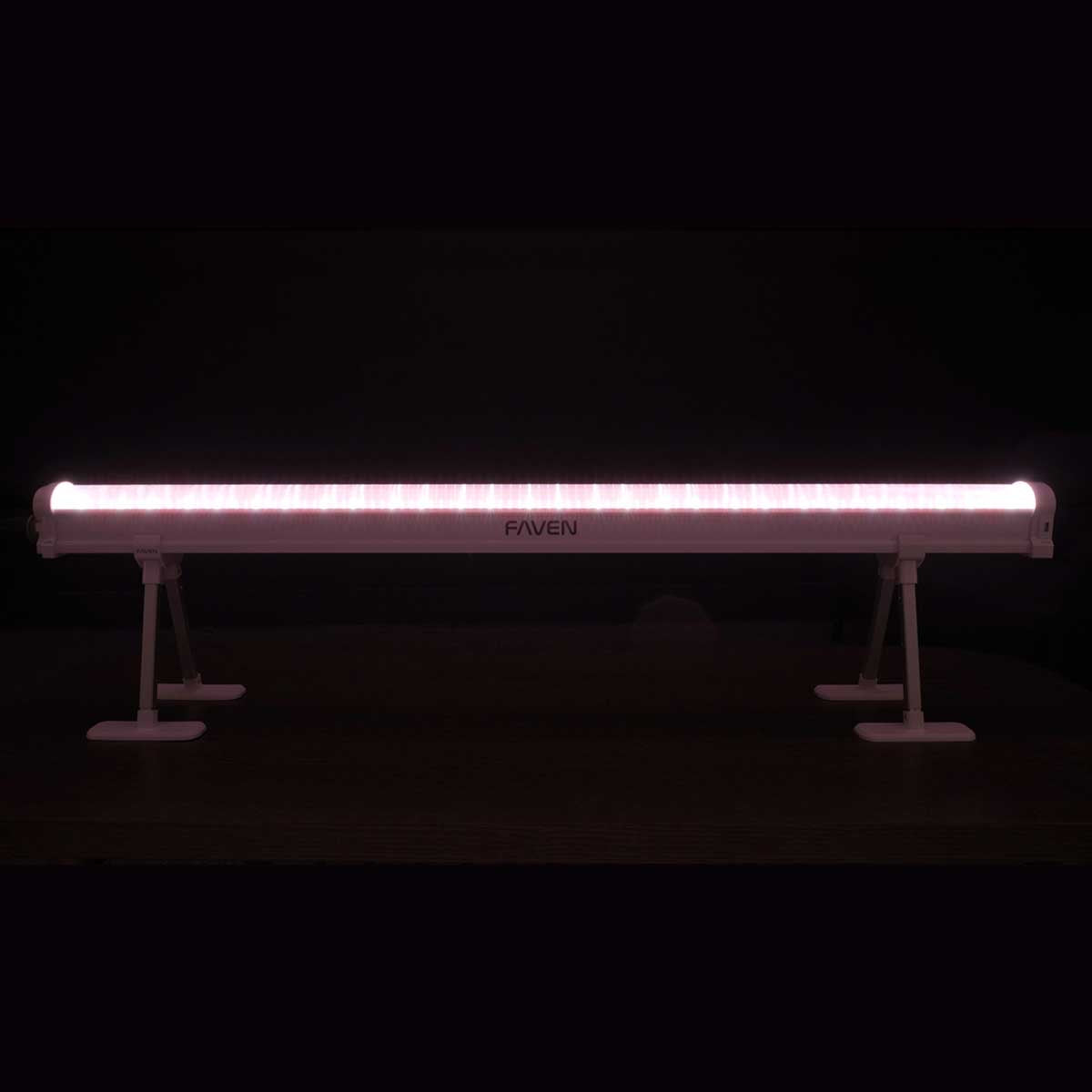 Faven R8 Under Canopy LED Kit: R8 bar lit on its stands