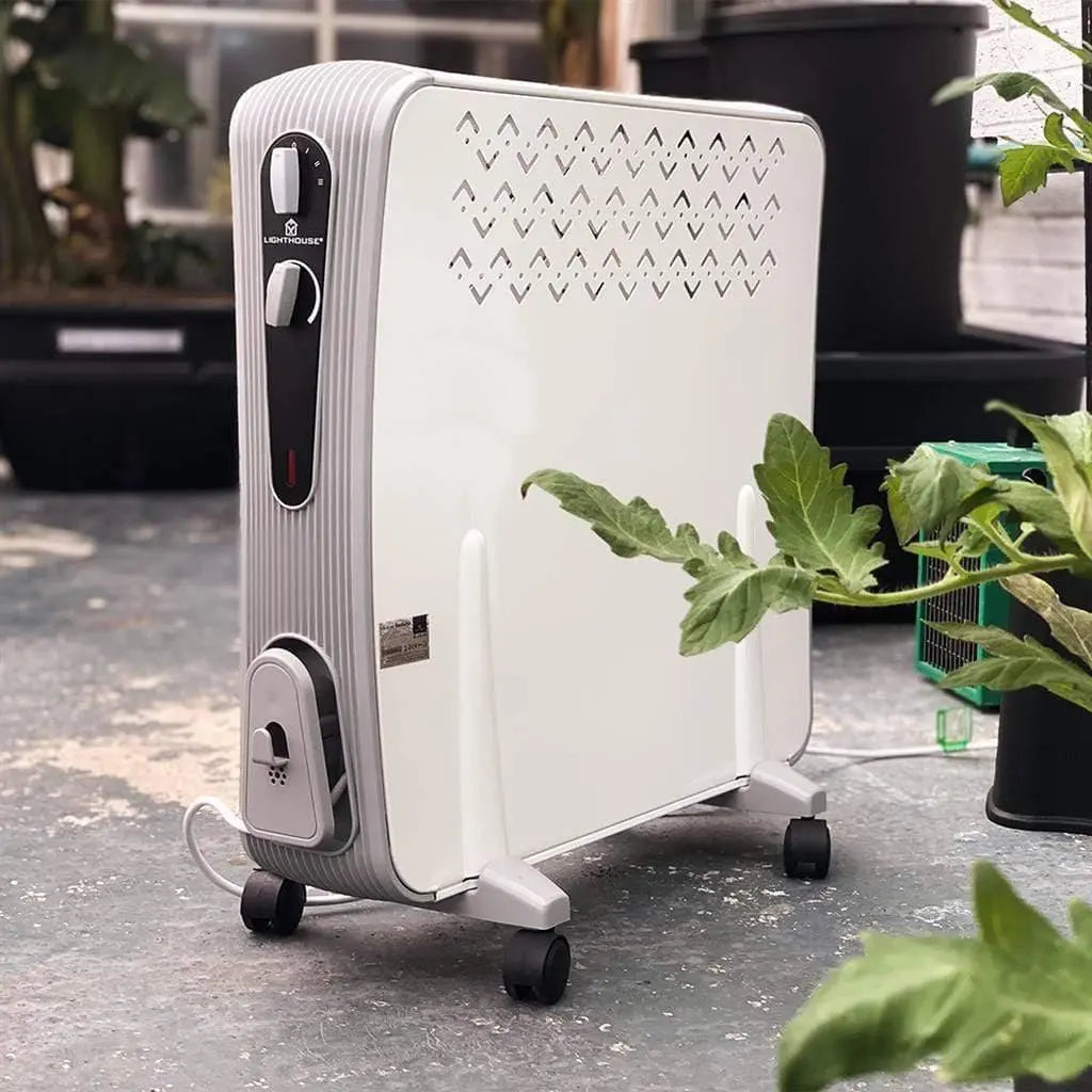 Lighthouse Oil Filled Radiator with Adjustable Thermostat