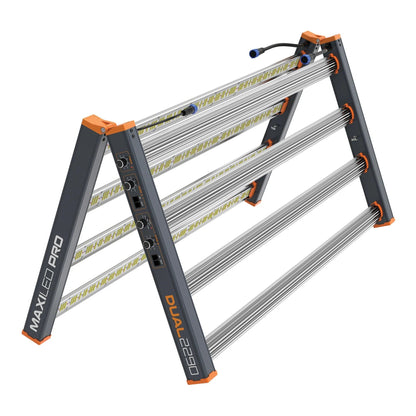 Maxibright MaxiLED Pro Dual 2290 860W — frame folded for transport