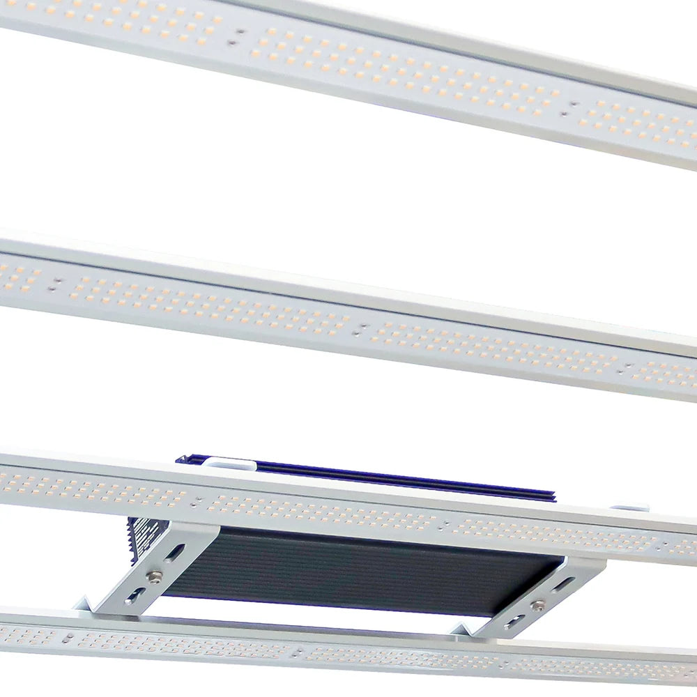 Omega Black 720W LED Grow Light | Budget Full Spectrum 2304 µmol/s