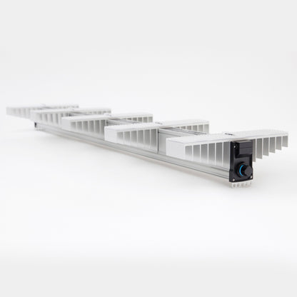 Sanlight EVO 5 LED Grow Light – EVO 5-150 from the driver end, heatsink fins and dimmer port